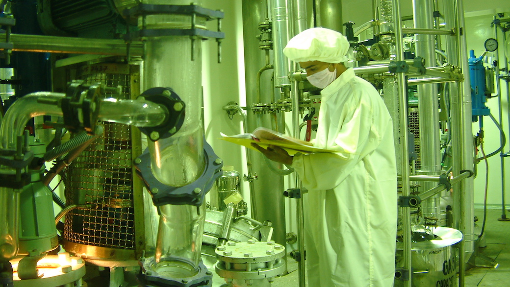 Labormitarbeiter des indischen Unternehmens Sun Pharma